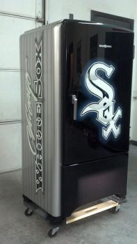 b_0_350_16777215_00_images_ClientShowcase_Rich_Milton_Fridge_White_Sox.jpg